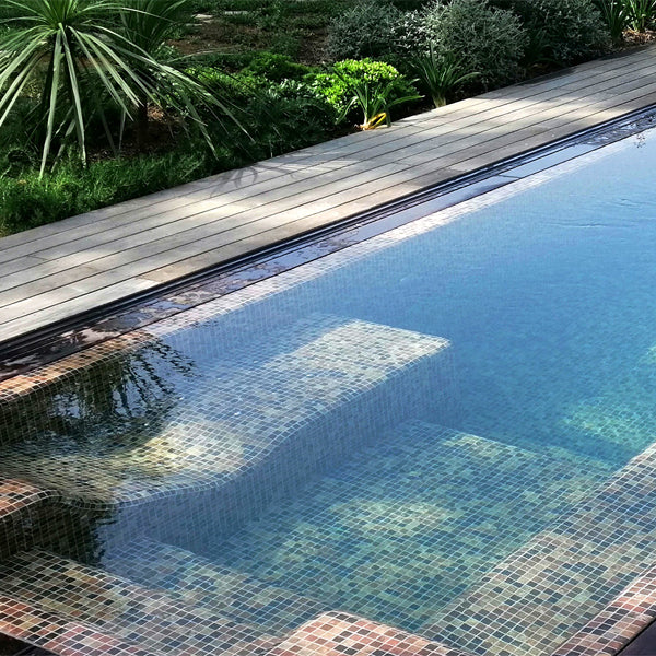 312x495mm Ezarri Pool Mosaic - Zen Stone Riverstone 25mm Matt