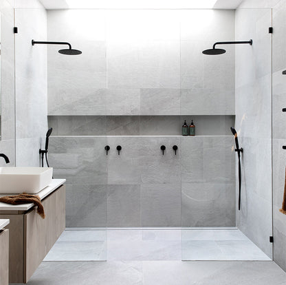 Lauxes 3000x100x21mm Slimline Tile Insert 21 (STI21) Silk Silver