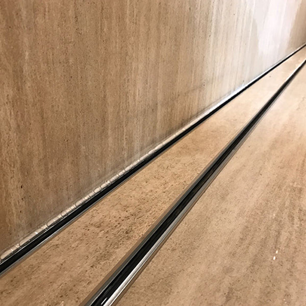 Lauxes 3000x100x21mm Slimline Tile Insert 21 (STI21) Silk Silver